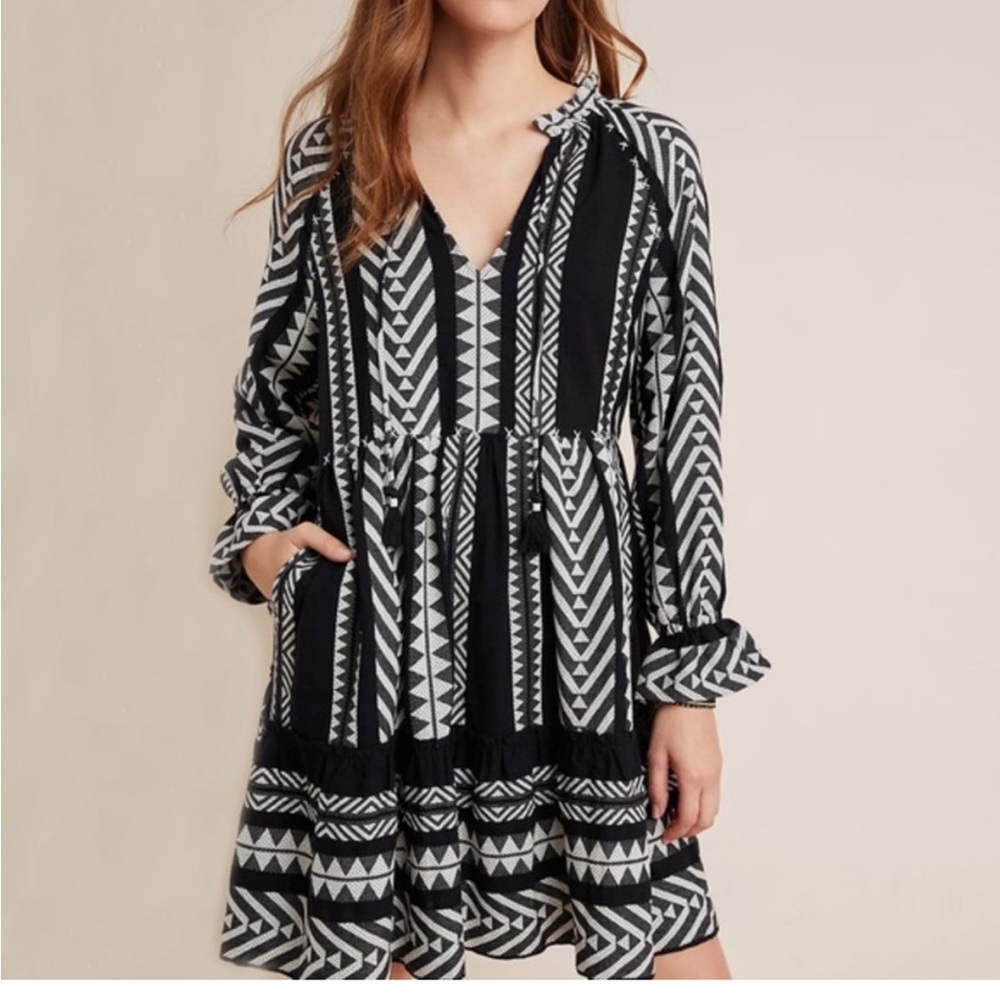 Black and White Geometric Pattern Dress